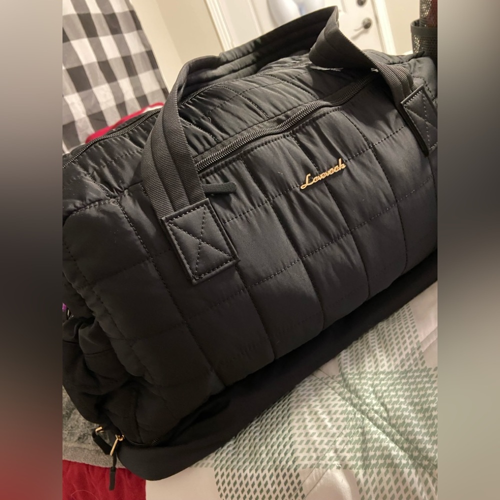 LOVEVOOK Black TRAVEL/WEEKENDER Quilted Duffel Bag